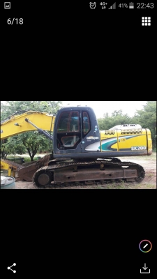 รถแมคโคsk200.  เจ้าของขายคะ. รถเก่านอก มีทะเบียน.  มีลายกระแทก