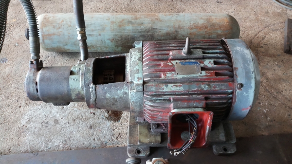 ชุดมอเตอร์ปั้มไฮโดรลิค20แรง ชุดมอเตอร์ปั้มไฮโดรลิค20แรง