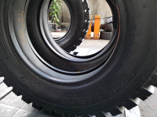 ขายยางลมรถยกโฟล์คลิฟท์ขนาด 600-15