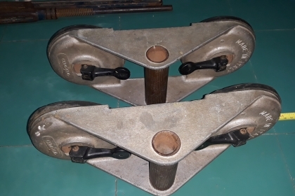 ขายที่ดูดกระจกแพ็ค2อัน MADE IN ITALY.งานเก่า ขายที่ดูดกระจกแพ็ค2อัน MADE IN ITALY.งานเก่า
