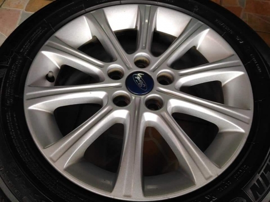 ล้อแม็ก Ford focus ขอบ 16(5/108)พร้อมยาง Michelin primacy 3st 215 55 16 ผลิตปี 2016 หายาก ขายถูกๆ ทั้งชุด 8900.- *** ใส่ฟรี รับเทิร์น รับบัตรเครดิตทุกธนาคาร ส่งทั่วไทย *** ล้อแม็ก Ford focus ขอบ 16(5/108)พร้อมยาง Michelin primacy 3st 215 55 16 ผลิตปี 2016 หายาก ขายถูกๆ ทั้งชุด 8900.- *** ใส่ฟรี รับเทิร์น รับบัตรเครดิตทุกธนาคาร ส่งทั่วไทย ***