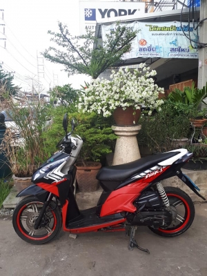 Honda Click i สีดำแดง (ล้อแม็กซ์) ปี 2554 รุ่นสตีท เป็นลายสุดท้าย สภาพดี สวยๆเลย Honda Click i สีดำแดง (ล้อแม็กซ์) ปี 2554 รุ่นสตีท เป็นลายสุดท้าย สภาพดี สวยๆเลย