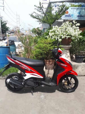 หัวฉีดรุ่นใหม่ Mio 125 i MX สีแดงขาว (ล้อแม็กซ์แท้)ปี 2556 ตัวท๊อป รถสวยเท่ห์มากมาย
