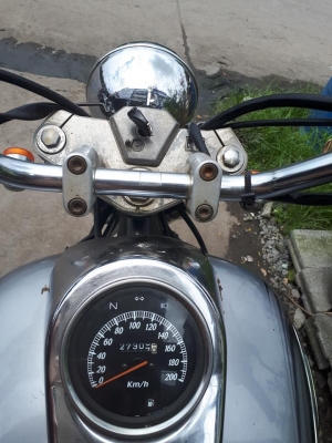 Honda Phantom 200 สีเทา รถสวยสไตล์ช๊อบเปอร์ ขับดีมาก ดูเท่ห์คลาสสิคสุดๆ Honda Phantom 200 สีเทา รถสวยสไตล์ช๊อบเปอร์ ขับดีมาก ดูเท่ห์คลาสสิคสุดๆ
