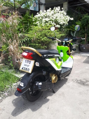 Honda Zoomer X สีเขียวดำ เรือนไมล์ดิจิตอล ปี 2559 ตัวท๊อป หล่อขั้นเทพ โฉมใหม่ล่าสุด