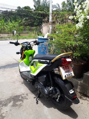 Honda Zoomer X สีเขียวดำ เรือนไมล์ดิจิตอล ปี 2559 ตัวท๊อป หล่อขั้นเทพ โฉมใหม่ล่าสุด Honda Zoomer X สีเขียวดำ เรือนไมล์ดิจิตอล ปี 2559 ตัวท๊อป หล่อขั้นเทพ โฉมใหม่ล่าสุด