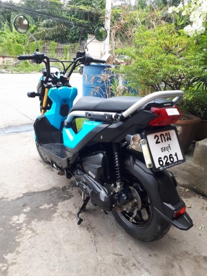 โฉมปัจจุบันล่าสุด New Zoomer X เรือนไมล์ดิจิตอล สีน้ำเงินดำ ปี 2559 รถสวยนางฟ้ามากๆ โฉมปัจจุบันล่าสุด New Zoomer X เรือนไมล์ดิจิตอล สีน้ำเงินดำ ปี 2559 รถสวยนางฟ้ามากๆ
