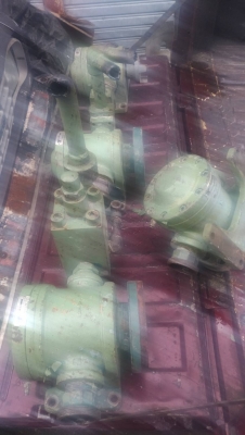 แม่ปั๊มไฮดรอลิค nachi ตัวใหญ่หากต้องการตัวเต็มต้องประกอบ