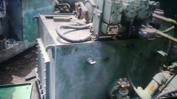 แม่ปั๊มไฮดรอลิค nachi ตัวใหญ่หากต้องการตัวเต็มต้องประกอบ