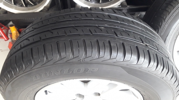 ล้อTOYOTA Vigo/Fortuner Champ พร้อมยางปี16 4 ล้อ ล้อTOYOTA Vigo/Fortuner Champ พร้อมยางปี16 4 ล้อ