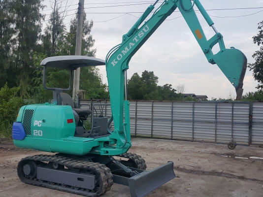 รถแบคโฮ KOMATSU PC20 รถเก่านอกนำเข้า ยังไม่เคยใช้งานในไทย เครื่องดี ปั๊มดี รถสวย พร้อมใช้งาน มีเอกสารใบอินวอยซ์ มี VDO การทำงานให้ชม