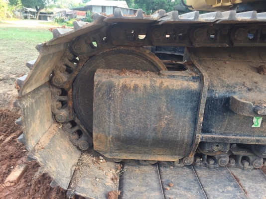ขายดาวน์แบคโฮ CATERPILLAR 320D2 เครื่อง6สูบธรรมดา ทำงาน2240ชั่วโมง สนใจโทร 081-970-1072