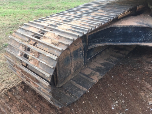 ขายดาวน์แบคโฮ CATERPILLAR 320D2 เครื่อง6สูบธรรมดา ทำงาน2240ชั่วโมง สนใจโทร 081-970-1072