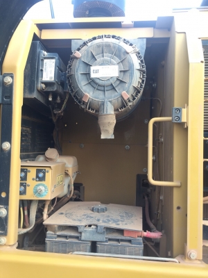 ขายดาวน์แบคโฮ CATERPILLAR 320D2 เครื่อง6สูบธรรมดา ทำงาน2240ชั่วโมง สนใจโทร 081-970-1072