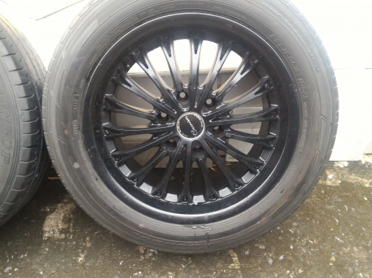 แม็กพร้อมยางขอบ18 6รู