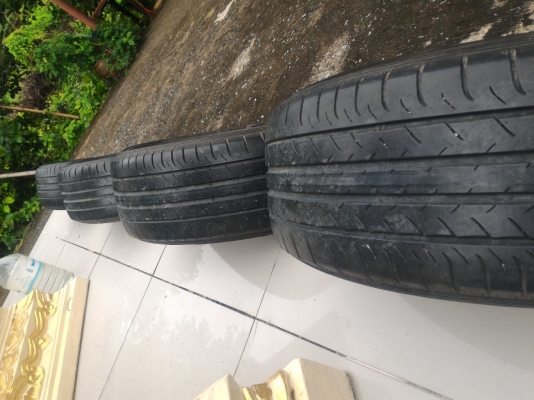 แม็กพร้อมยางขอบ18 6รู