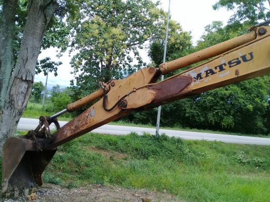 ขายด่วนรถแบคโฮ KOMATZU PC-60