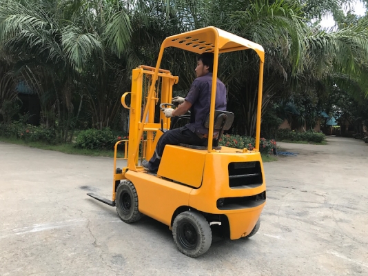 ขายFORKLIFT TOTOTA รุ่นFGL7(700kg)(เบนซิล) สวยเดิมจากญี่ปุ่น ยังไม่เคยใช้ในไทย 58,000เท่านั้น!!