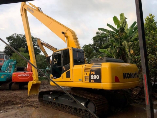ขายด่วน!! PC200LC-8MO บูมยาว 18 เมตร สภาพนางฟ้าค่ะ
