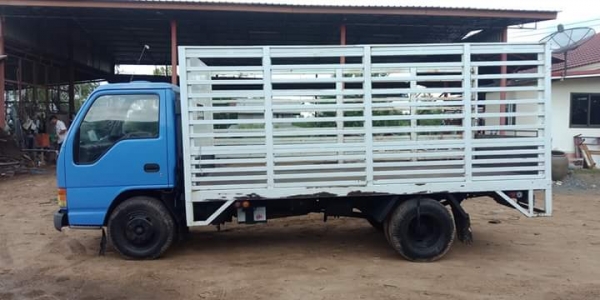NKR 130 ปี 44 รถสวย สภาพพร้อมใช้งาน เอกสารพร้อมโอน