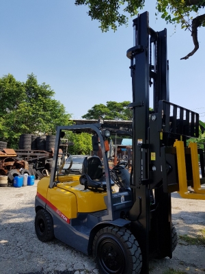 ขายรถยกTCM 3ตัน เกียร์ออโต้ เสาสูง 5 เมตร งากระดก (รถนอก ) ด่วน