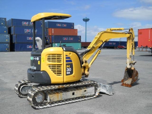 รถญี่ปุ่นเกรดA ขายถูก KOMATSU PC30MR2 นำเข้าจากญี่ปุ่น โทร.090-986-2521 อ๊อบ