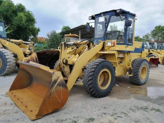KOMATSU WA200-1 นำเข้าจากญี่ปุ่น โทร.090-986-2521 อ๊อบ