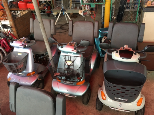 ขายคันละ 9,999 บาท รถ คนแก่ ไฟฟ้า จำนวน 8 คัน ตามสภาพ ไม่มีแบต ไม่มี กล่อง รถเก่าญี่ปุ่น