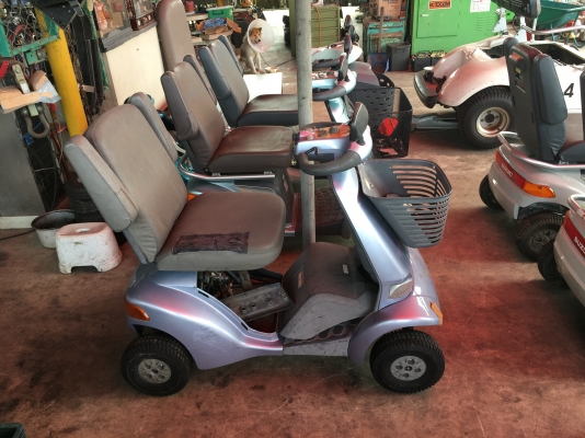 ขายคันละ 9,999 บาท รถ คนแก่ ไฟฟ้า จำนวน 8 คัน ตามสภาพ ไม่มีแบต ไม่มี กล่อง รถเก่าญี่ปุ่น