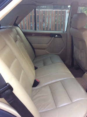 ขายรถ Benz W124 E280 เครื่องเดิม 2ระบบน้ำมัน+แก๊ส ไม่เคยชนสภาพสวย