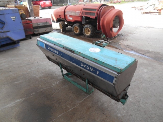 เครื่องหยอดเมล็ดหรือใส่ปุ๋ย