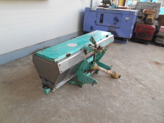 เครื่องหยอดเมล็ดหรือใส่ปุ๋ย