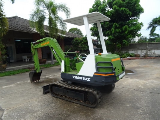 รถขุด ยันม่าร์ YB221UZ