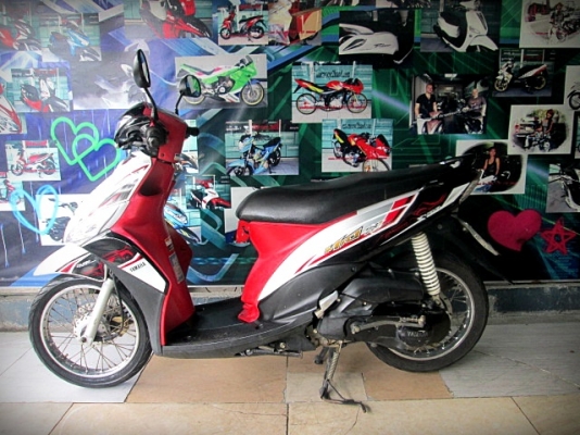 mio 115i สีขาวดำแดง เครื่องดี หัวฉีดประหยัดนํ้ามัน รถบ้านมือเดียวซื้อสดมา mio 115i สีขาวดำแดง เครื่องดี หัวฉีดประหยัดนํ้ามัน รถบ้านมือเดียวซื้อสดมา