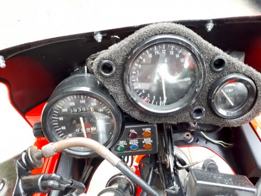 ขาย CBR400 ปี92 รถมือเดียวทะเบียนแท้ๆ ขาย CBR400 ปี92 รถมือเดียวทะเบียนแท้ๆ