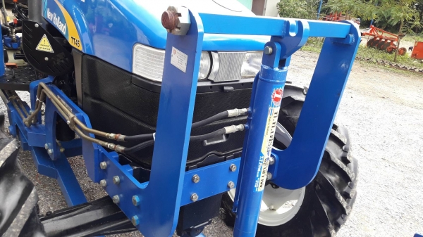 ขายรถไถ NEWHOLLAND TT 45 4WD ขายรถไถ NEWHOLLAND TT 45 4WD