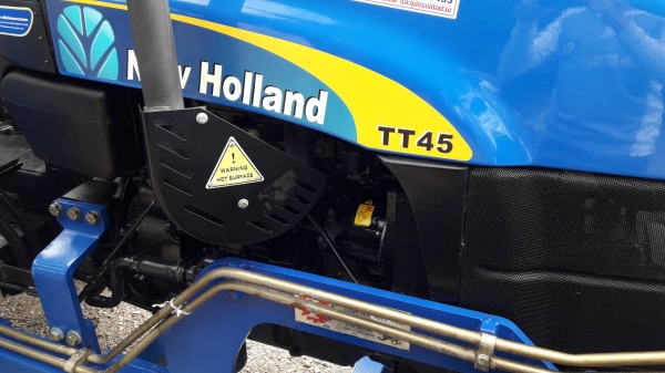 ขายรถไถ NEWHOLLAND TT 45 4WD ขายรถไถ NEWHOLLAND TT 45 4WD