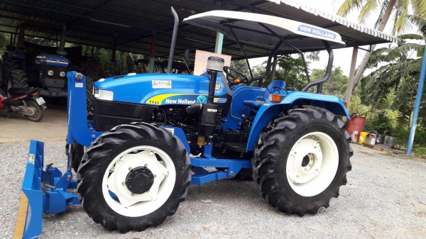 ขายรถไถ NEWHOLLAND   TT 45  4WD