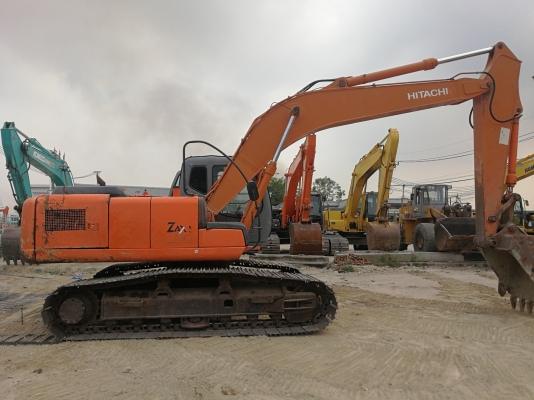 ขายรถแบคโฮ HITACHI ZX200-1 ราคาพิเศษ ผ่อนสบายๆเดือนละ 25,000บาท