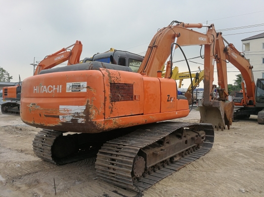 ขายรถแบคโฮ HITACHI ZX200-1 ราคาพิเศษ ผ่อนสบายๆเดือนละ 25,000บาท