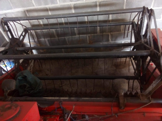 ขายรถเกี่ยวข้าว Dc60plus พร้อมเทรลเลอร์ ทะเบียนพร้อมโอน รถปี2553 สนใจสอบถาม 0853155615 สนใจต่อรองราคาได้ครับ