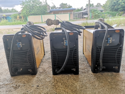 ขายตู้เชื่อมมือ2  ยี่ห้อ V-ONE.รุ่น ARC300 พร้อมสายเชื่อม
