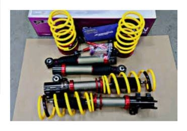 ขายชุดแต่งช่วงล่าง สปริงและโช้ค J5 สำหรับรถโตโยต้า Alphard ทุกรุ่น ขายชุดแต่งช่วงล่าง สปริงและโช้ค J5 สำหรับรถโตโยต้า Alphard ทุกรุ่น