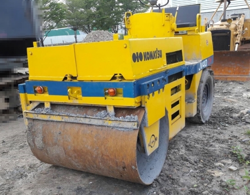 รถบด KOMATSU JV40CW ขนาด4ตัน