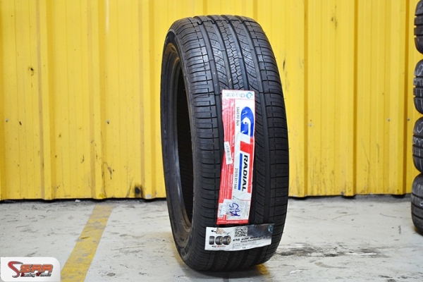 GT RADIAL SUV 215/55R17 ยางใหม่ลดราคาพิเศษ เส้นละ 980 บาทเท่านั้น GT RADIAL SUV 215/55R17 ยางใหม่ลดราคาพิเศษ เส้นละ 980 บาทเท่านั้น