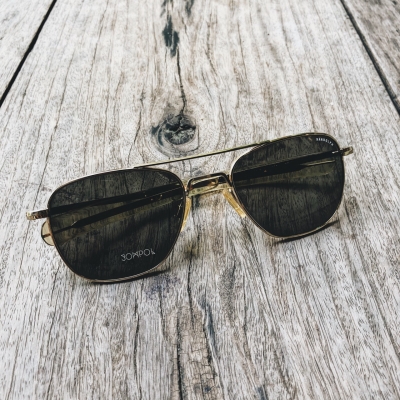 Randolph Engineering รุ่น Aviator AF-52 20mm. วินเทจ American Optical (hand made) ใส่ได้ทั้งหญิงและชาย