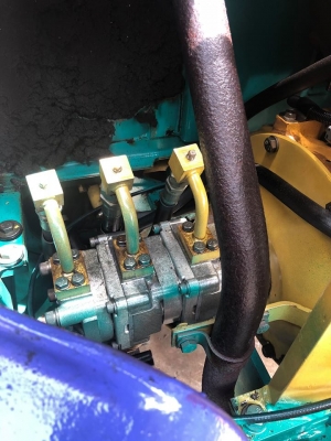 ขายด่วน295,000 บาท KOMATSU PC20-7 3D84 เครื่องยนต์ดีเซล 3 สูบ ปั๊มเฟือง 3 ตอน  เครื่องเงียบ ปั๊มแรง ทำงานไม่โหลด แท็คเหล็กใหม่1คู่  โรลเลอร์ใหม่1ลูก เอวแน่น บูมอาร์มสวย บุ้งกี๋ใบดันสวย #รถนอกนำเข้าเก่าญี่ปุ่น ไม่เคยใช้งานในไทย สภาพเดิมๆ พร้อมใช้งาน (บริกา
