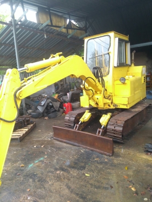 รถแบคโฮ KOMATSU PC20-1 รถเก่านอกนำเข้า ยังไม่เคยใช้งานในไทย ชม.การทำงาน 3000+ ชม. เครื่องดี ปั๊มดี เร็วแรง สภาพดี พร้อมใช้งาน มีเอกสารใบอินวอยซ์ มี VDO การทำงานให้ชม