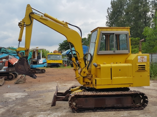รถแบคโฮ KOMATSU PC20-1 รถเก่านอกนำเข้า ยังไม่เคยใช้งานในไทย ชม.การทำงาน 3000+ ชม. เครื่องดี ปั๊มดี เร็วแรง สภาพดี พร้อมใช้งาน มีเอกสารใบอินวอยซ์ มี VDO การทำงานให้ชม
