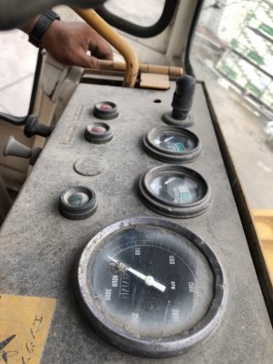 รถตักล้อยาง Komatsu 507 ขนาดกระบะ 1 คิว